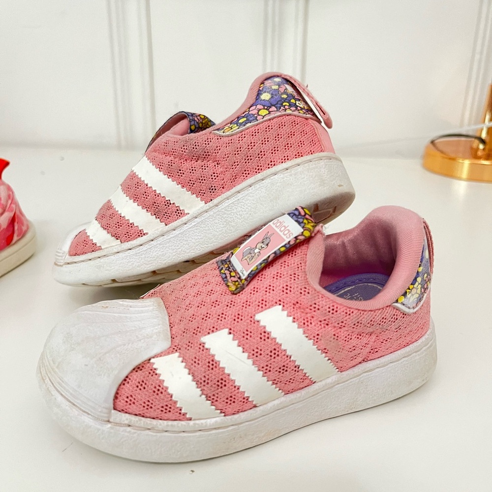 adidas Disney x Superstar 360 | size 6T